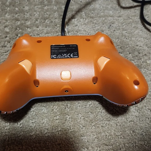 Nintendo Switch Wired Controller - Picture 3 of 3